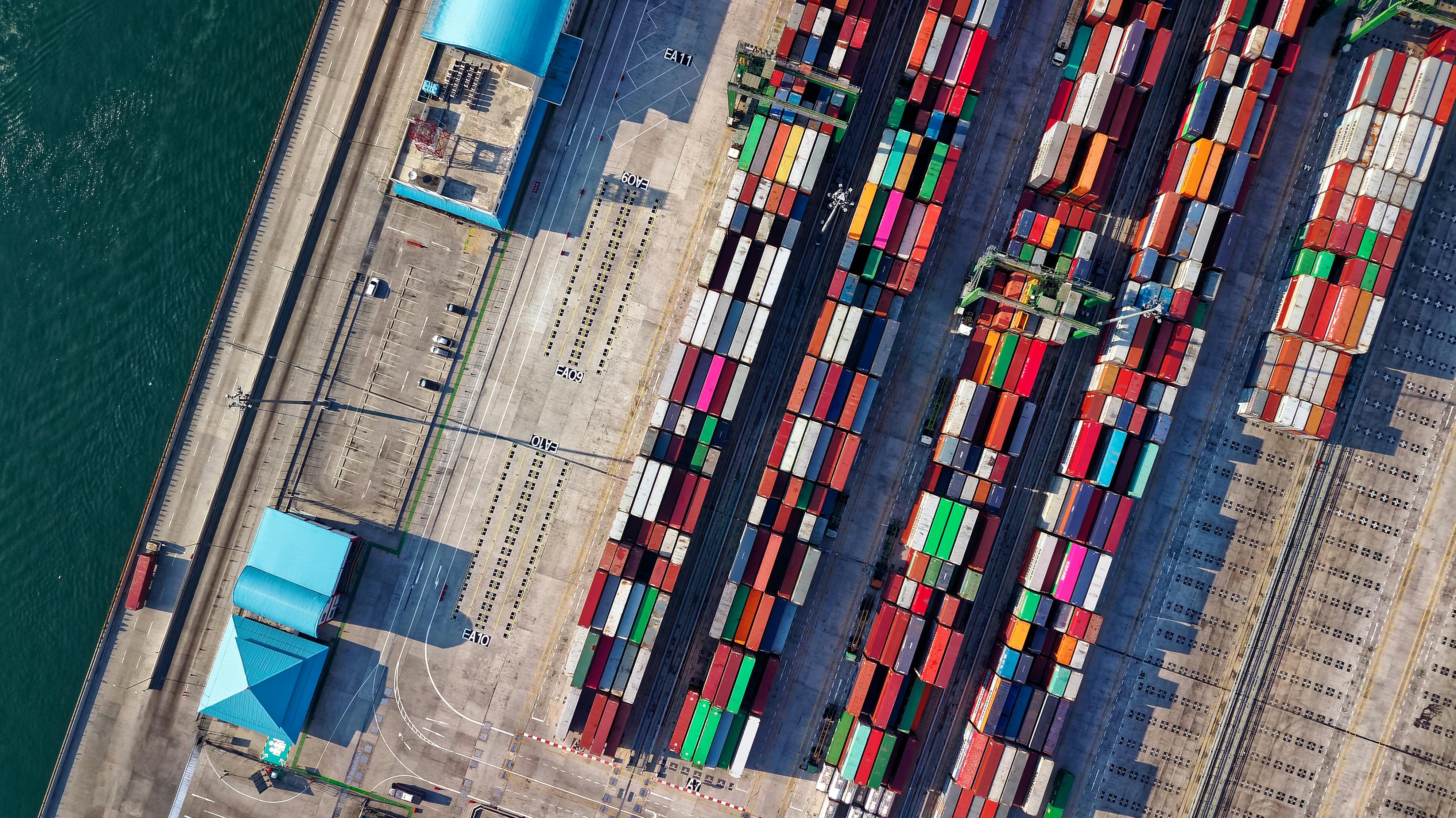 Mandrik — Navigating Global Trade with Precision